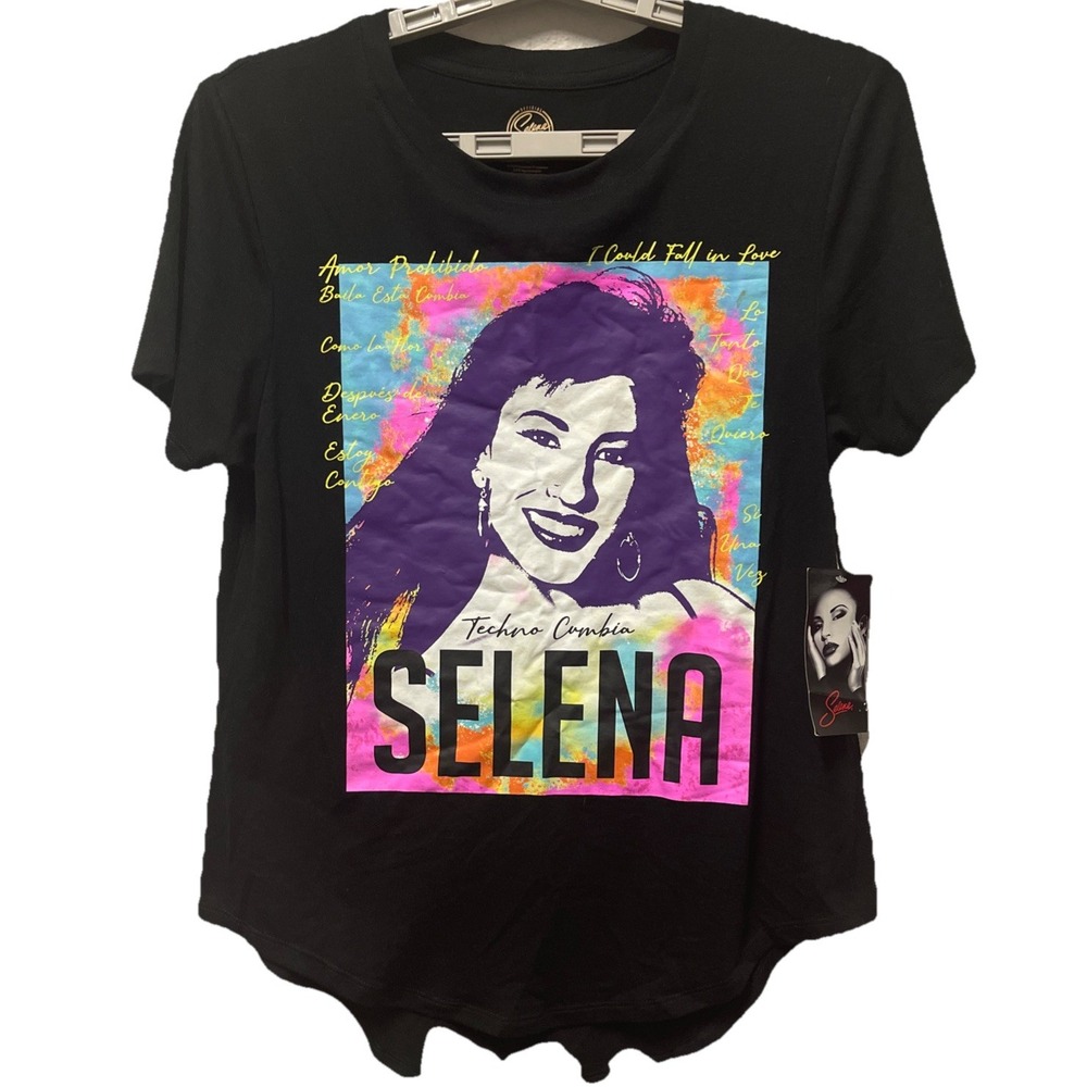 Selena Techno Cumbia NWT Sz. Medium Black Cap Sleeve T-Shirt